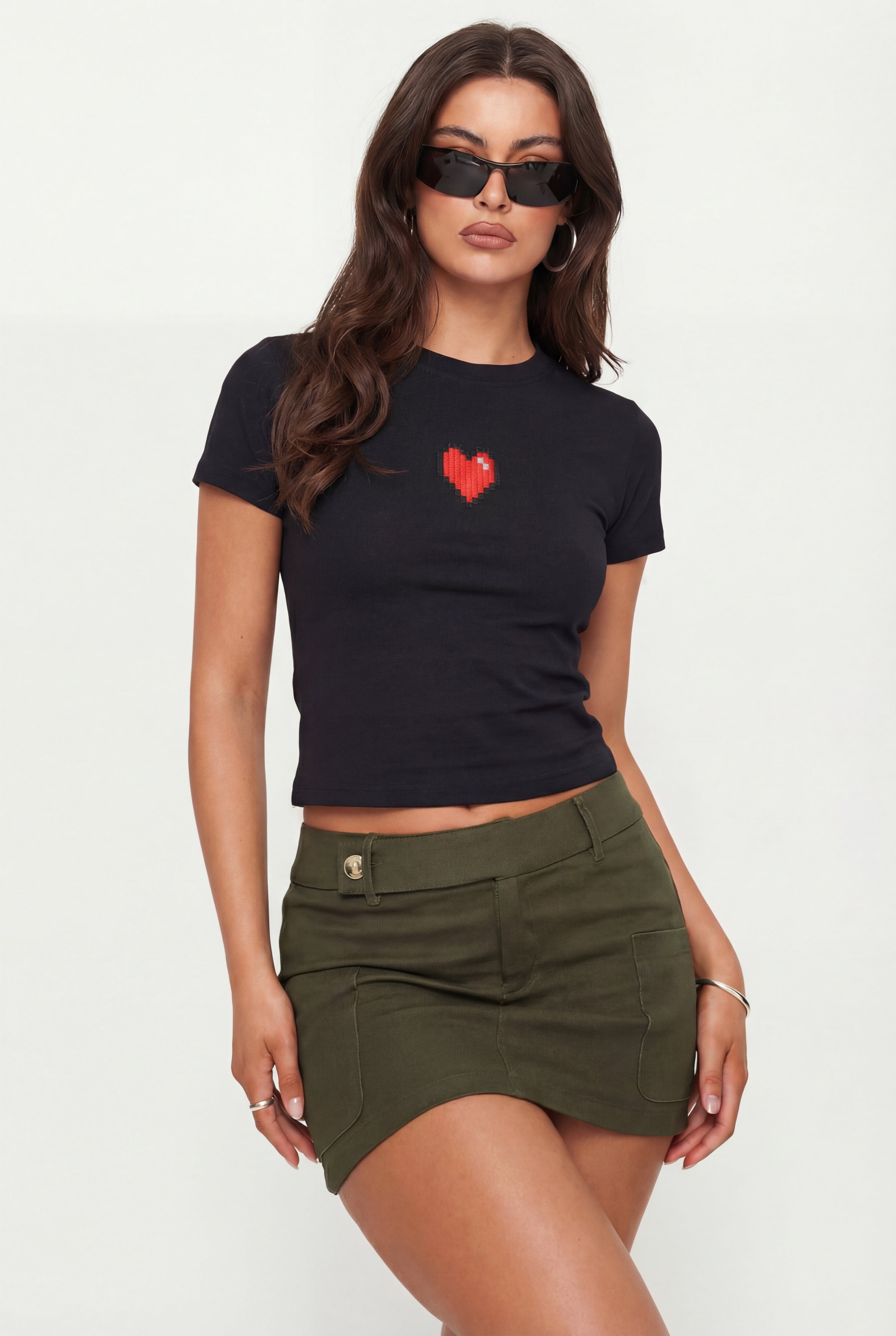 PIXEL HEART TEE