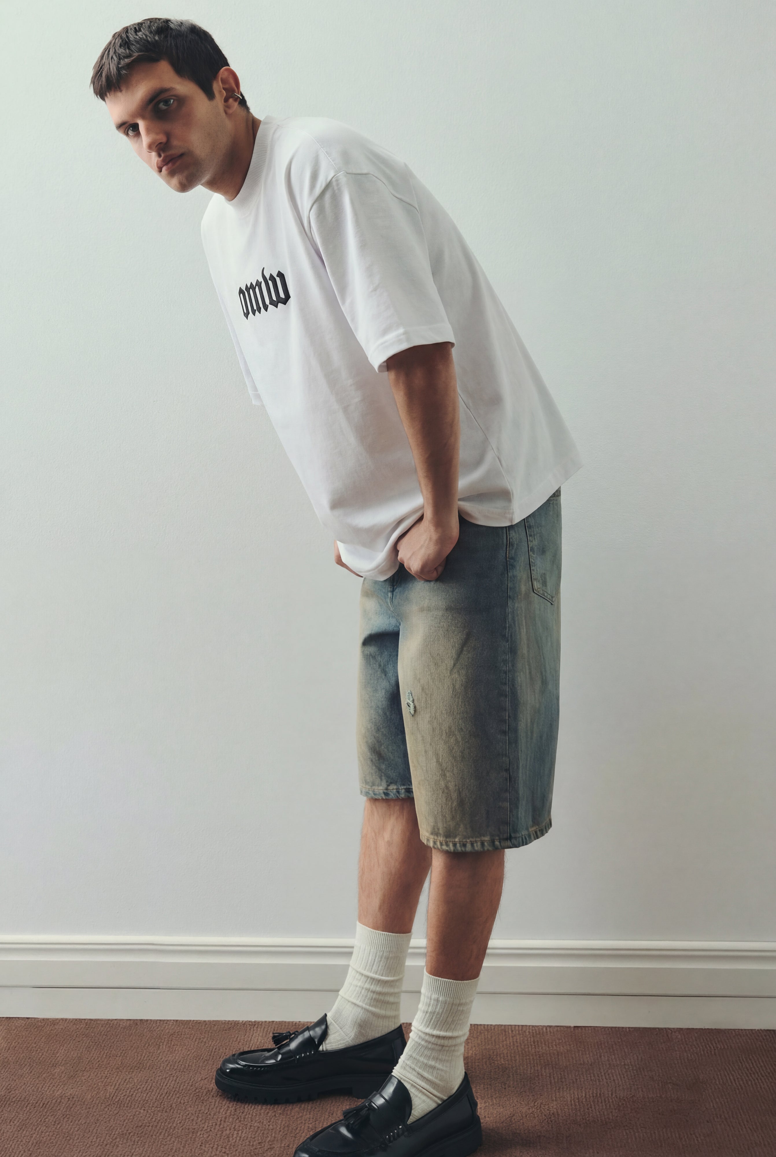 STREETWEAR WHITE OVERSIZED T-SHIRT